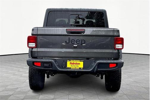 2025 Jeep Gladiator Nighthawk