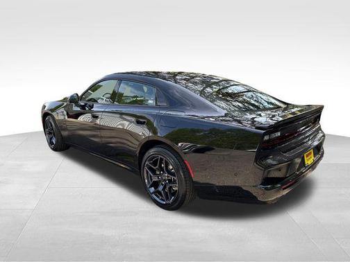 Diamond Black Crystal Pearlcoat 2026 Dodge Charger R/T Scat Pack