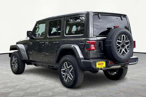2025 Jeep Wrangler 4-Door Sahara 4x4