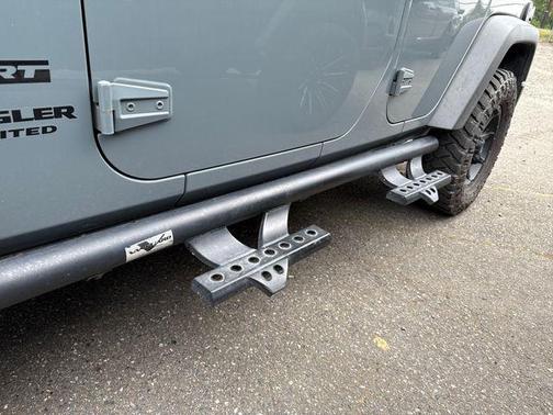 Anvil Clear Coat 2014 Jeep Wrangler Unlimited Sport