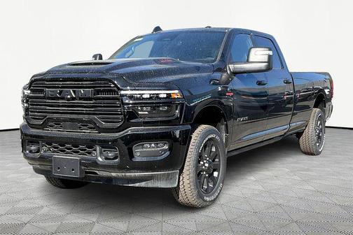 2025 RAM 2500 Laramie Crew Cab 4x4 8' Box