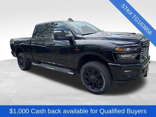 Diamond Black Crystal Pearlcoat 2026 RAM 2500 Black Express Crew Cab 4x4 6'4' Box