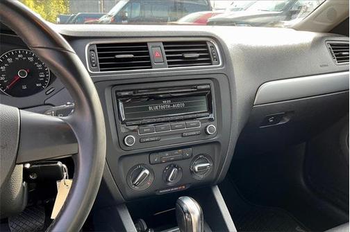 2014 Volkswagen Jetta Auto SE w/Connectivity