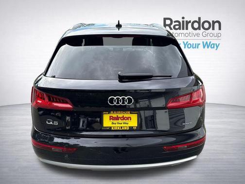 Black Metallic 2019 Audi Q5 2.0T Premium Plus