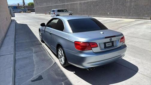 2011 BMW 328 328i Convertible 2D