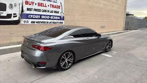 2017 INFINITI Q60 2.0t Premium