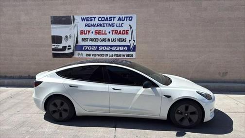 2022 Tesla Model 3 Standard Range