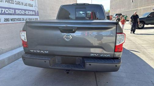 2017 Nissan Titan SV