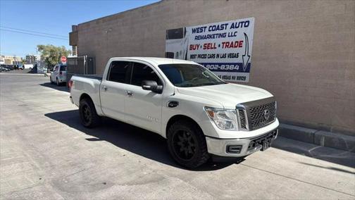 2017 Nissan Titan SV