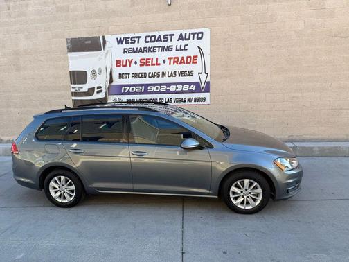 2015 Volkswagen Golf SportWagen TSI S 4-Door