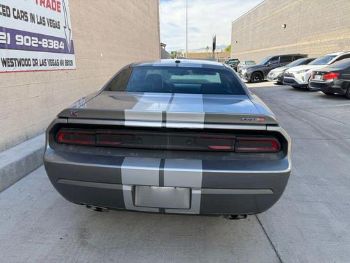 2012 Dodge Challenger SRT8 392
