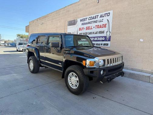 2010 Hummer H3 Base