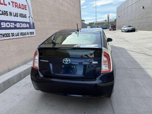 2013 Toyota Prius Three