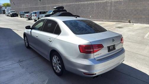2015 Volkswagen Jetta 1.8T SE