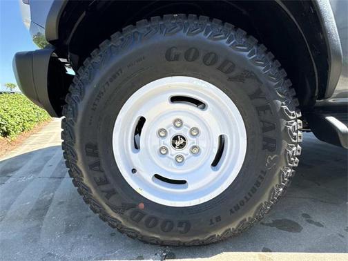 2025 Ford Bronco Heritage Edition