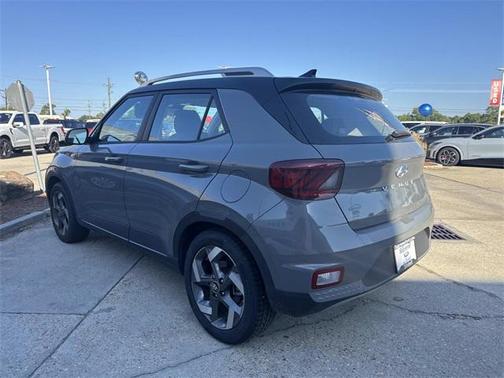 2022 Hyundai VENUE Limited