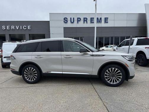 2022 Lincoln Aviator Reserve