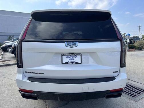 2021 Cadillac Escalade ESV Sport