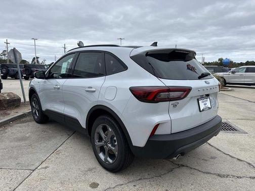 2026 Ford Escape ST-Line Select