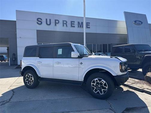 2025 Ford Bronco Outer Banks