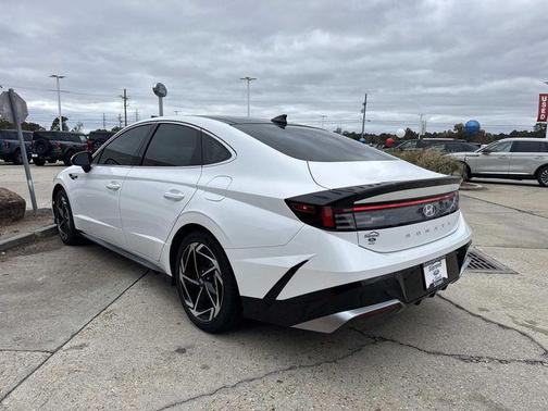 2025 Hyundai SONATA SEL