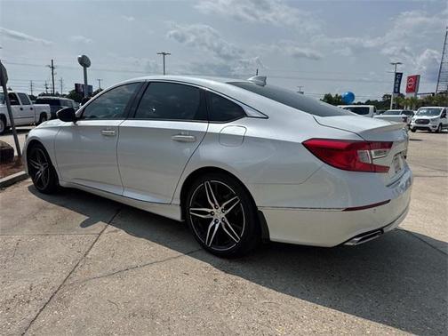 2022 Honda Accord Touring 2.0T