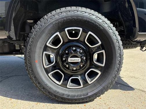 2025 Ford F-250 Platinum