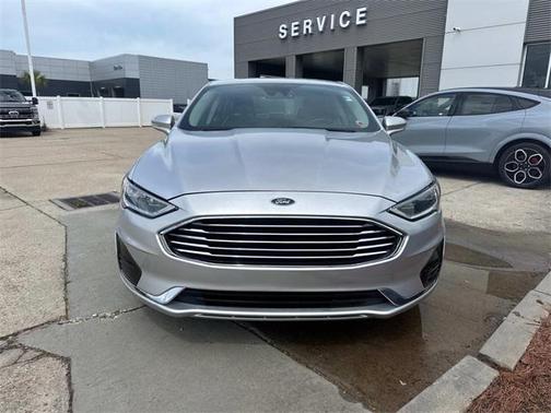 2019 Ford Fusion SEL