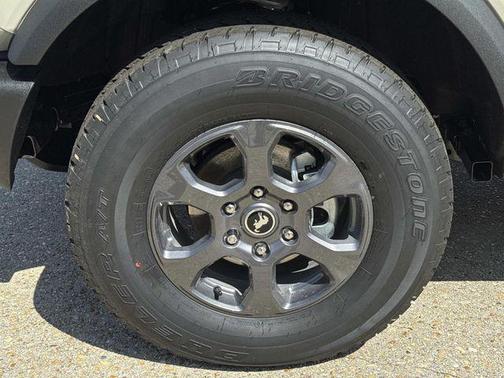 DESERT SAND 2026 Ford Bronco Big Bend