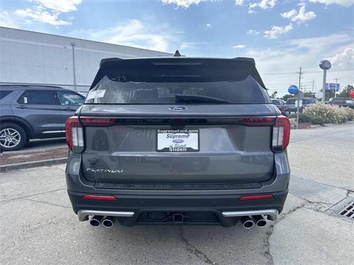 2025 Ford Explorer Platinum