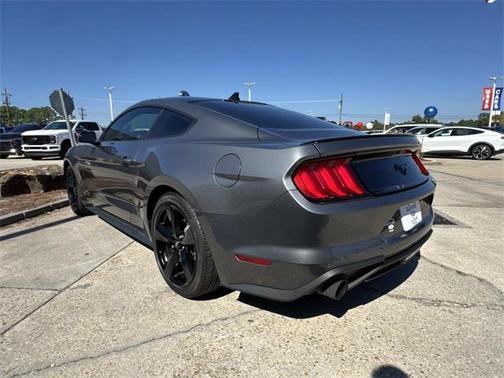 2021 Ford Mustang EcoBoost