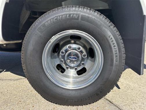 2025 Ford F-350 Platinum