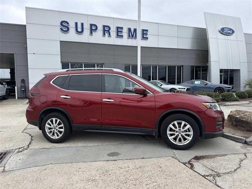 2018 Nissan Rogue SV