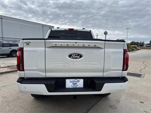 2025 Ford F-150 Platinum