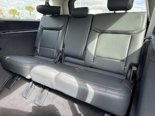 2025 Ford Expedition Max Active 4x2