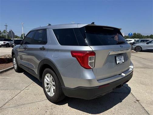 2021 Ford Explorer Base