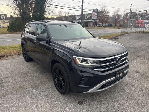 2023 Volkswagen Atlas 3.6L SE w/Technology