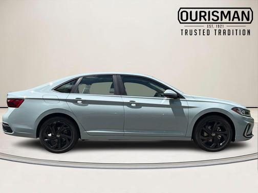 Gray 2026 Volkswagen Jetta 1.4T SE