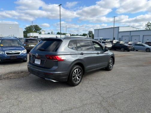 Platinum Gray 2021 Volkswagen Tiguan 2.0T S