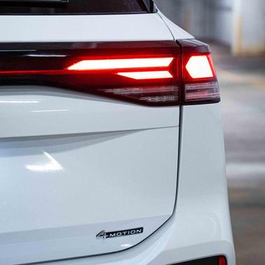 2025 Volkswagen Tiguan 2.0T SE 4MOTION