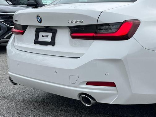 2023 BMW 330 xDrive