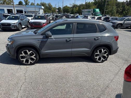 2023 Volkswagen Taos 1.5T SEL