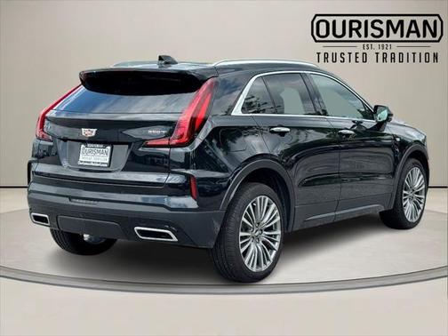 2025 Cadillac XT4 Premium Luxury