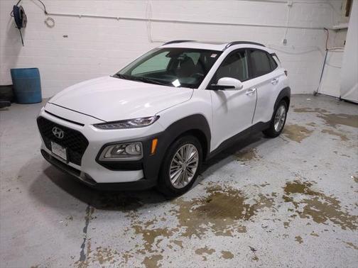 2021 Hyundai KONA SEL Plus