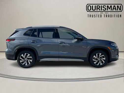 2025 Volkswagen Tiguan 2.0T S