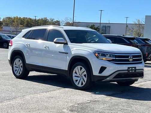 2020 Volkswagen Atlas Cross Sport 3.6L V6 SE w/Technology
