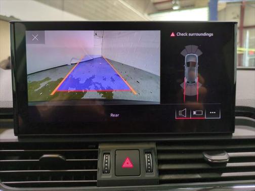 2023 Audi Q5 45 S line Premium