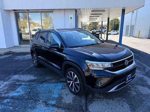2024 Volkswagen Taos 1.5T SE