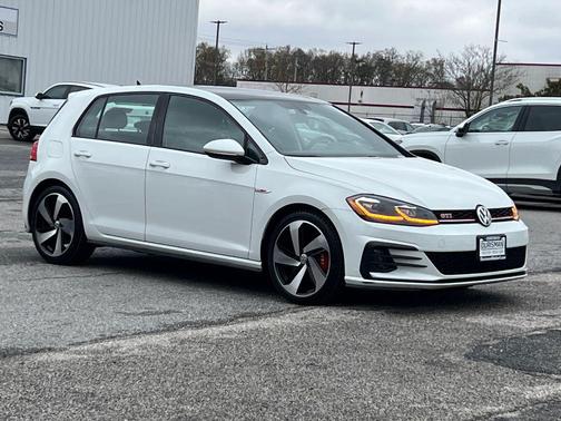 2019 Volkswagen Golf GTI 2.0T S 4-Door