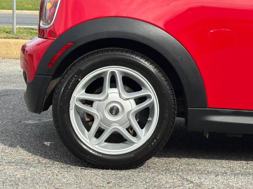 Chili Red 2009 MINI Cooper S Base